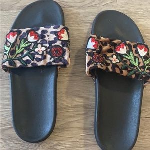 Cheetah Floral slides